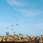 فندق Cappadocia Ozbek Stone House غوريمِيه