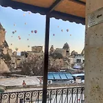 فندق Cappadocia Ozbek Stone House 2*