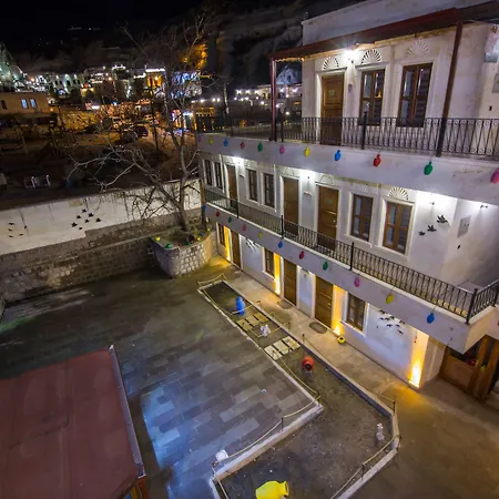 Cappadocia Ozbek Stone House فندق