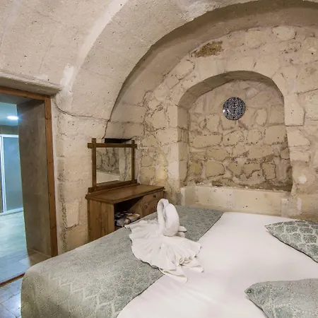 Hotel Cappadocia Ozbek Stone House 2*