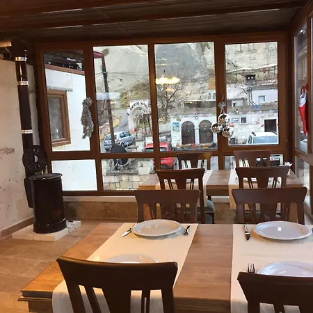 Cappadocia Ozbek Stone House Otel