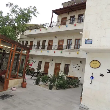 Cappadocia Ozbek Stone House 2*