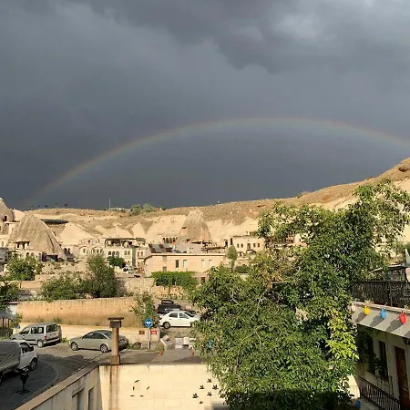 Cappadocia Ozbek Stone House 酒店