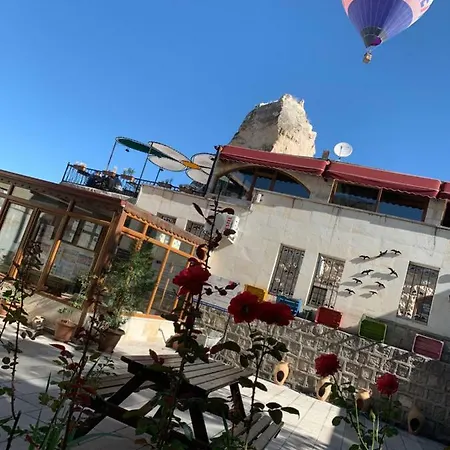 Cappadocia Ozbek Stone House 2* Γκόρεμε