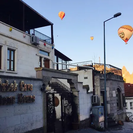 Cappadocia Ozbek Stone House 酒店 2*