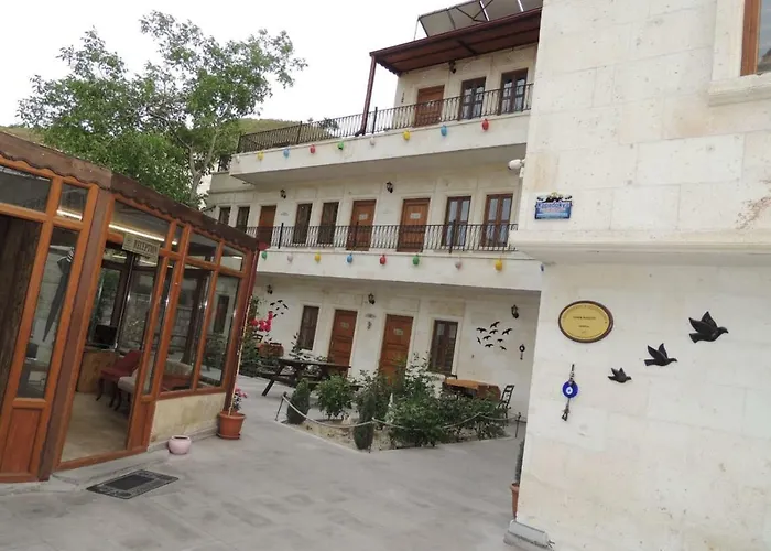 Cappadocia Ozbek Stone House 2*